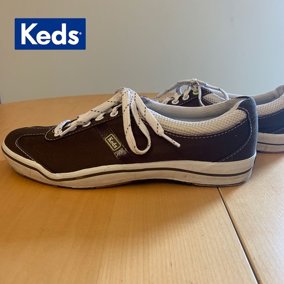 Keds Canvas Sneakers 7.5 - Picture 1 of 6